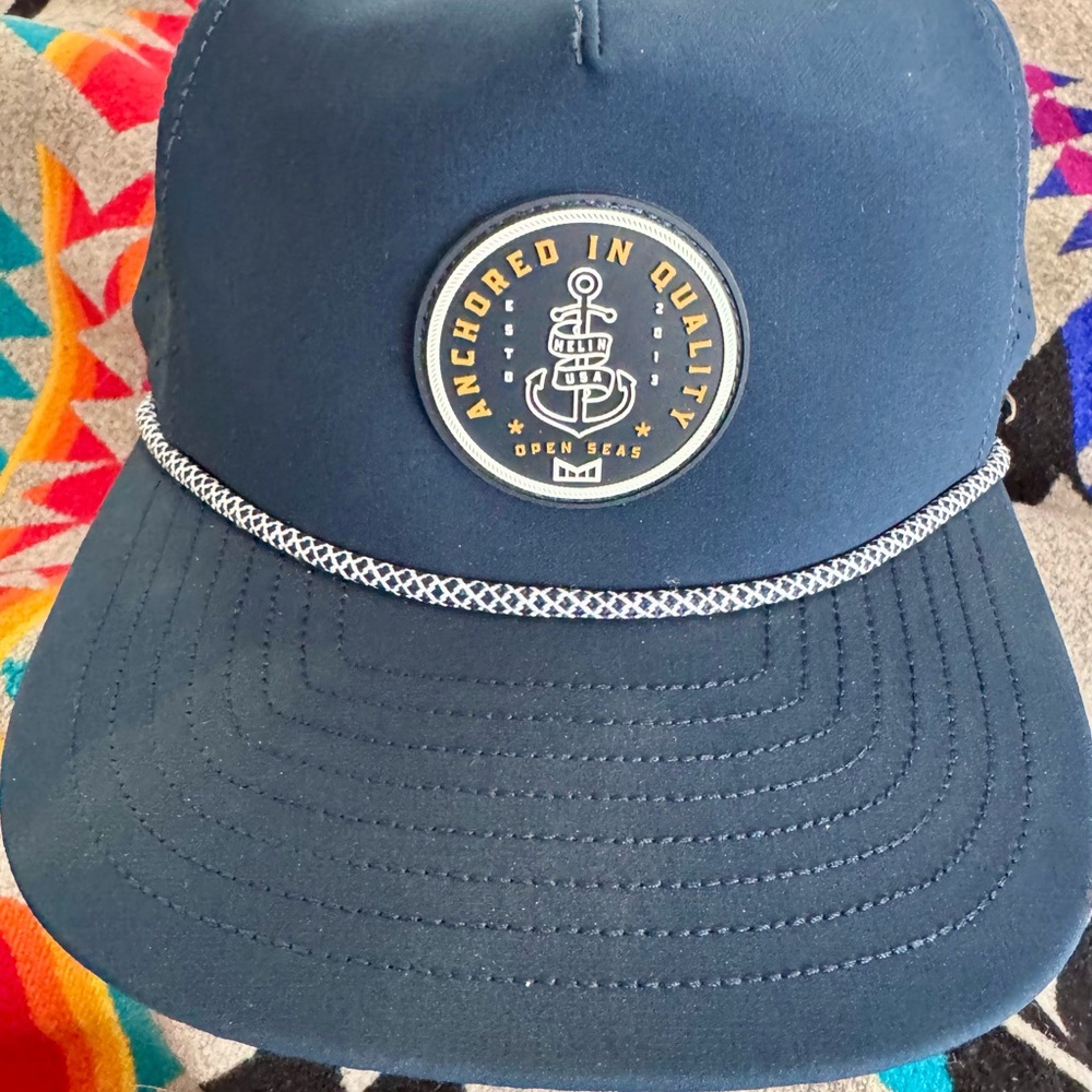 Melin CORONADO ANCHORED HYDRO performance hat 56cm